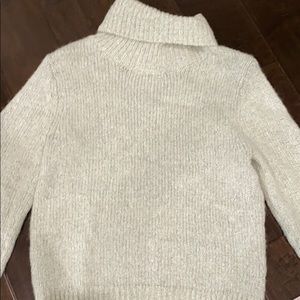 Brandy Melville turtleneck